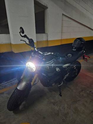TRIUMPH SPEED 400 TRIUMPH SPEED 400